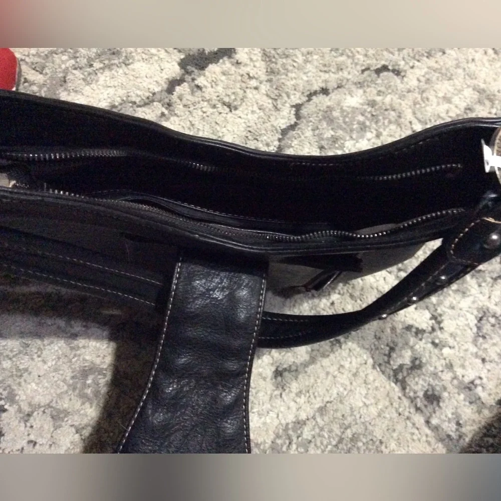 Nice western-leather-conceal‎ carry purse!